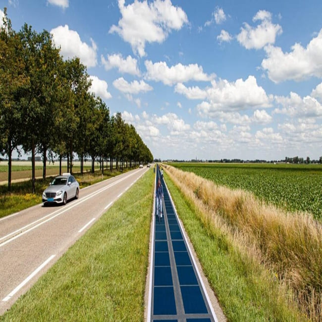 네덜란드에서 공개된 태양열 자전거 도로